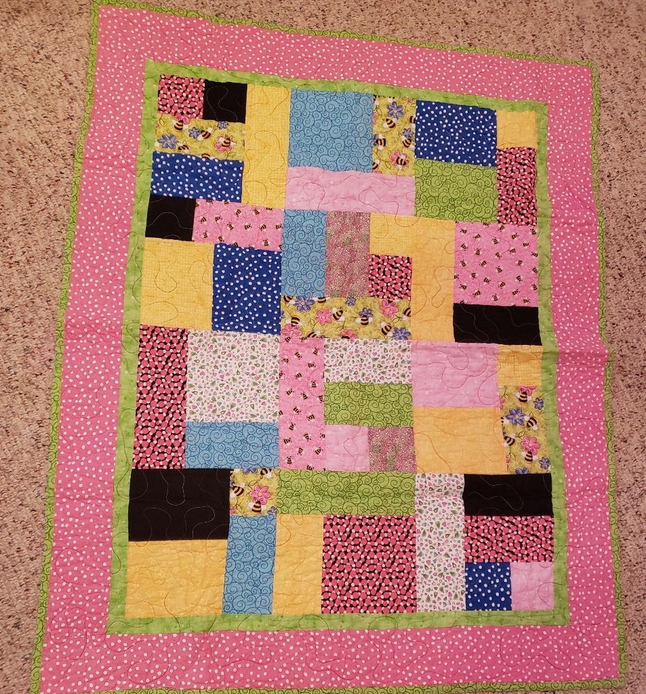Baby quilt - Picture 2 of 3